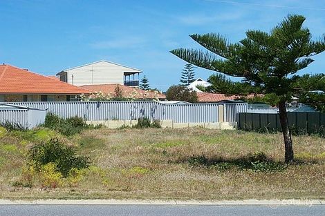 6 Dampier Dr, Golden Bay, WA 6174