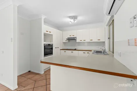 Property photo of 122 Glen Holm Street Mitchelton QLD 4053
