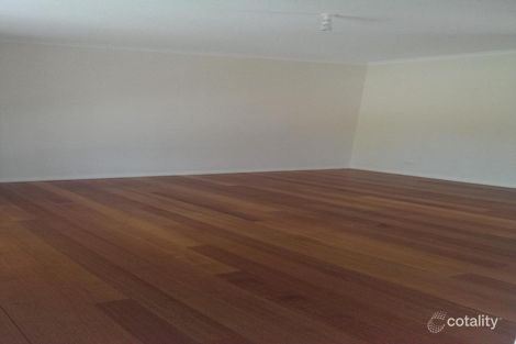 Property photo of 2/56 Amber Crescent Narre Warren VIC 3805