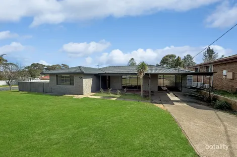 Property photo of 97 Thornhill Street Young NSW 2594