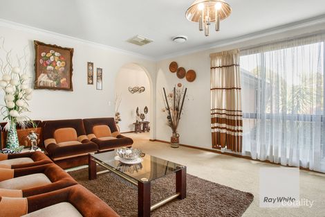 Property photo of 10 Wanaka Drive Taylors Lakes VIC 3038