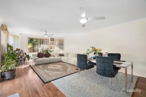 Property photo of 17 Pineridge Close Lisarow NSW 2250