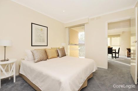 Property photo of 4/17 Alma Road Camberwell VIC 3124