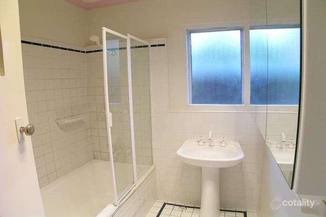 Property photo of 76 Stradbroke Street Deakin ACT 2600