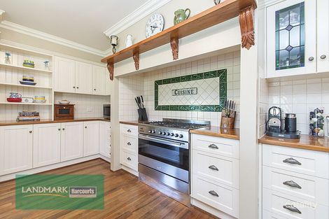 Property photo of 16 John Warren Crescent Williamstown SA 5351