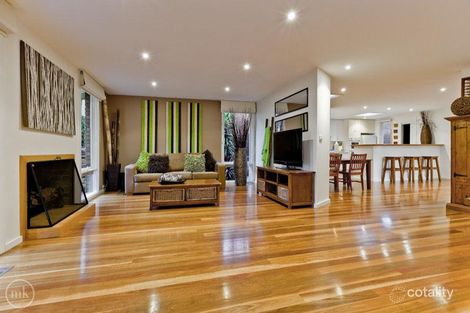 Property photo of 12 Lincoln Drive Lower Plenty VIC 3093