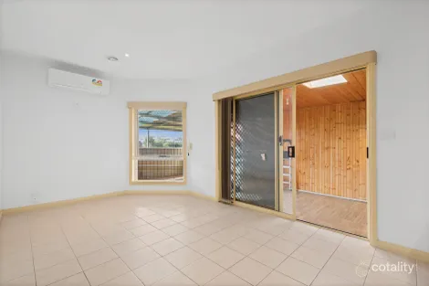 Property photo of 13 Georgia Place Kealba VIC 3021
