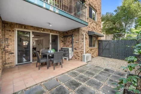 Property photo of 2/46 Rode Road Wavell Heights QLD 4012