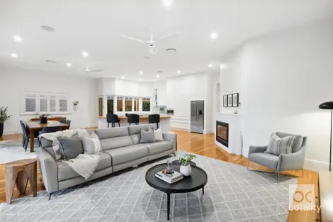Property photo of 14 Myrtle Avenue Myrtle Bank SA 5064