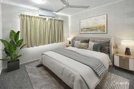 Property photo of 4/439-443 Severin Street Manunda QLD 4870