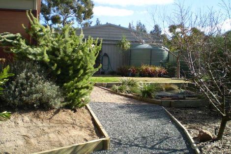 Property photo of 39 Whiteman Road Williamstown SA 5351