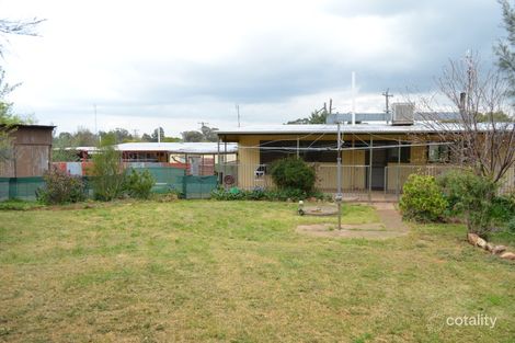 Property photo of 24 Cassiterite Crescent Ardlethan NSW 2665