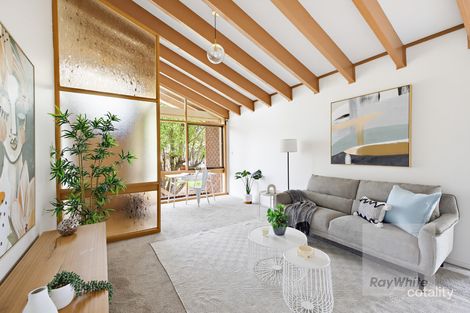 Property photo of 1 Wright Court Mill Park VIC 3082