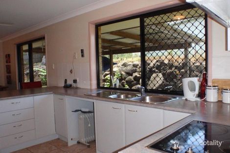 Property photo of 14 Samuel Place Mooloolah Valley QLD 4553
