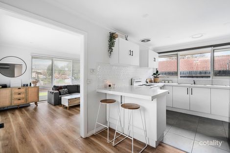 Property photo of 15 Sandpiper Place Frankston VIC 3199