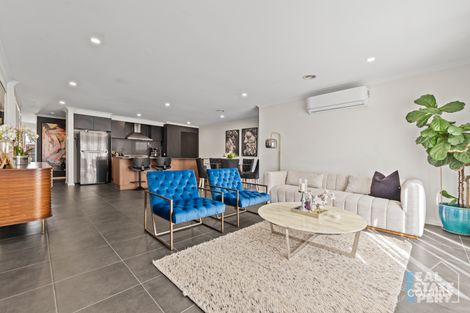 Property photo of 15 Vision Drive Hampton Park VIC 3976