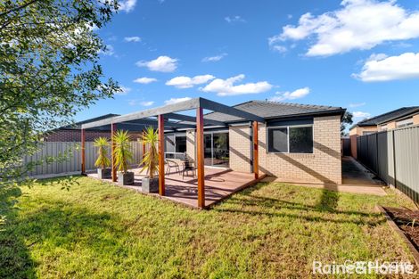 Property photo of 22 Caspar Place Maddingley VIC 3340