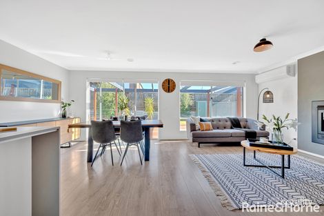 Property photo of 22 Caspar Place Maddingley VIC 3340