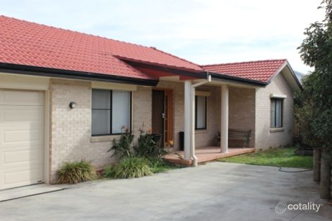 2/3 Warrumbungle Cl, North Tamworth, NSW 2340