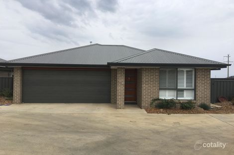 3/8b Majestic Way, Orange, NSW 2800