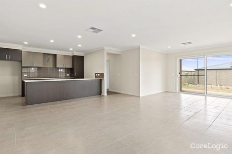 Property photo of 47 Snedden Street Armstrong Creek VIC 3217