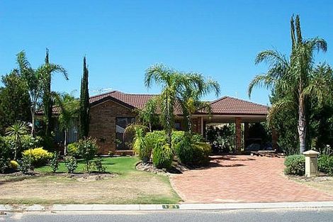 121 Camarino Dr, Woodvale, WA 6026