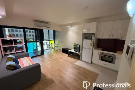 505/18 Russell Pl, Melbourne, VIC 3000
