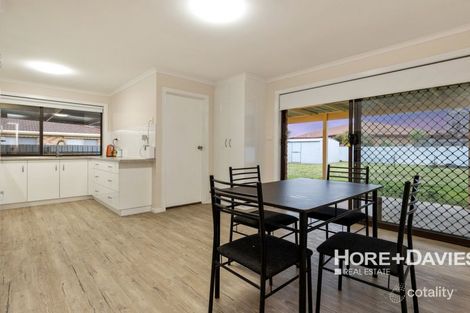 Property photo of 42 Incarnie Crescent Wagga Wagga NSW 2650