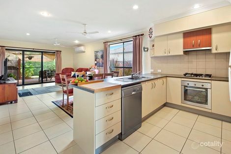 17 Parkland Dr, Pacific Paradise, QLD 4564