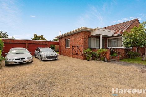 379 Stephensons Rd, Mount Waverley, VIC 3149