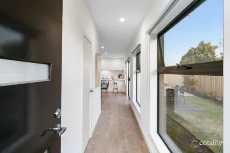 Property photo of 100 Raglan Street Wallan VIC 3756