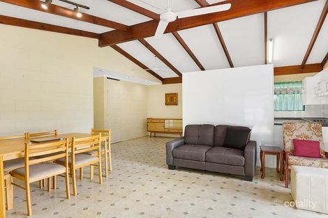 Property photo of 12 Salwood Close Holloways Beach QLD 4878