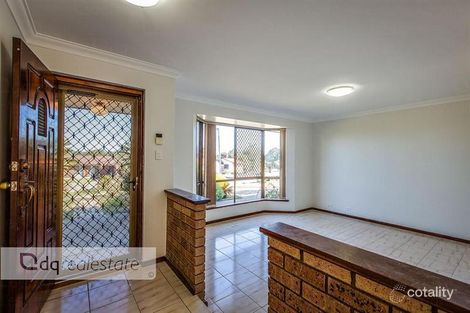 Property photo of 32 Ridgehaven Ramble Ballajura WA 6066