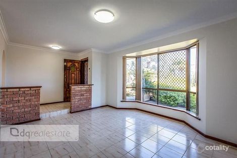 Property photo of 32 Ridgehaven Ramble Ballajura WA 6066