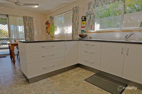 Property photo of 8 Leahy Place Emerald QLD 4720