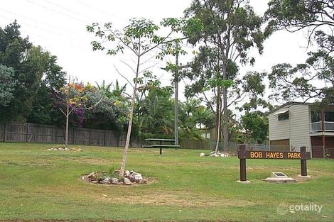 18 Salmon St, Southport, QLD 4215