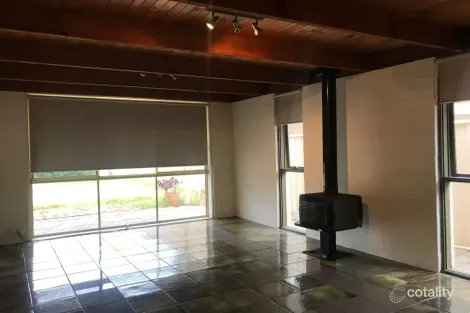 Property photo of 76 Central Avenue Altona Meadows VIC 3028