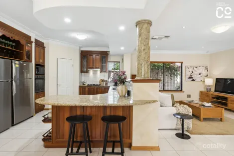 Property photo of 20 Gilfillan Green Dianella WA 6059