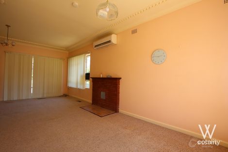 Property photo of 61 Esrom Street West Bathurst NSW 2795