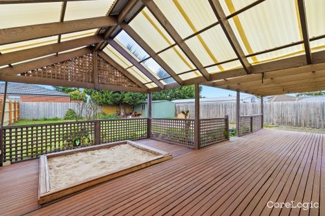 Property photo of 5 Whipbird Close Werribee VIC 3030