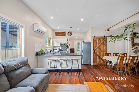 Property photo of 70 Cadonia Road Tuggerawong NSW 2259