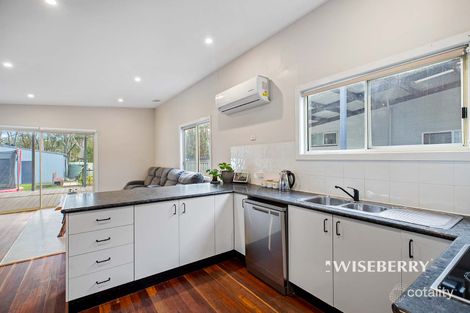 Property photo of 70 Cadonia Road Tuggerawong NSW 2259