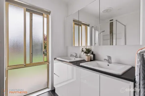 Property photo of 31 Phillipson Crescent Calwell ACT 2905