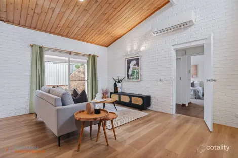 Property photo of 31 Phillipson Crescent Calwell ACT 2905