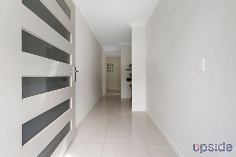 Property photo of 24 Miami Place Pallara QLD 4110
