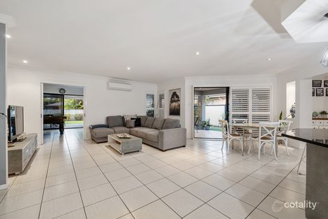 Property photo of 8 Ziggys Drive Thornlands QLD 4164