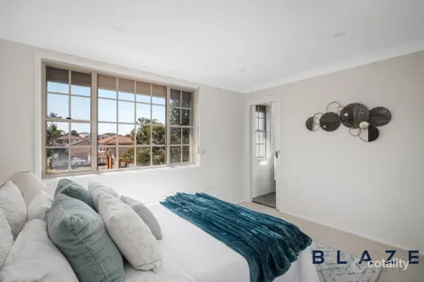 Property photo of 19 Durham Close Bonnyrigg Heights NSW 2177