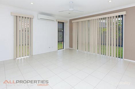 Property photo of 12 Pebbles Court Berrinba QLD 4117