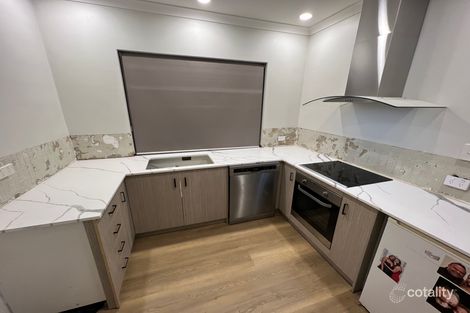 Property photo of 4/18 Bluestone Loop Piara Waters WA 6112
