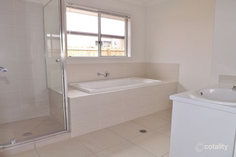 Property photo of 4 Meadows Circuit Bellbird Park QLD 4300